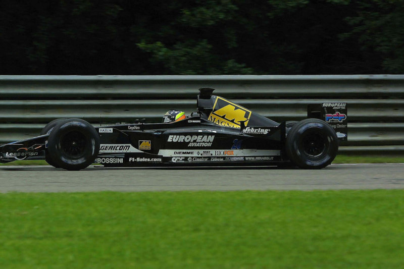 В своей последней гонке за Minardi в Бельгии Тарсо Маркеш финишировал 13-м