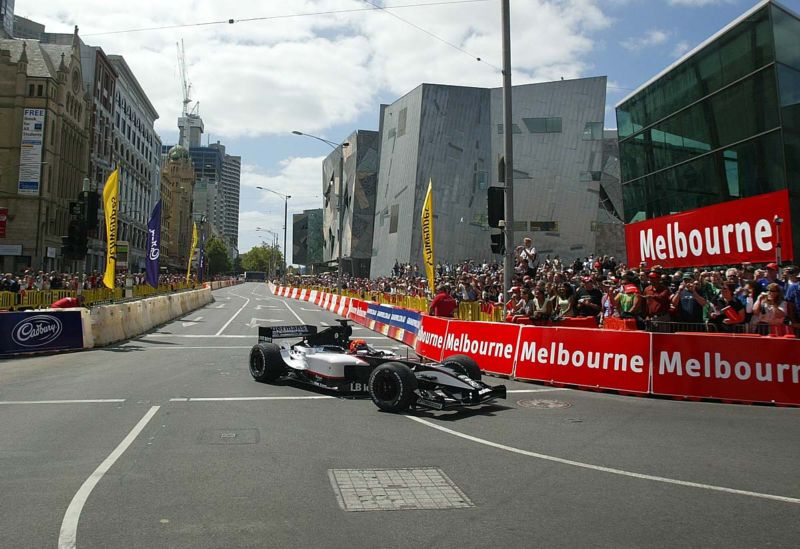 Показательные заезды Minardi в Мельбурне